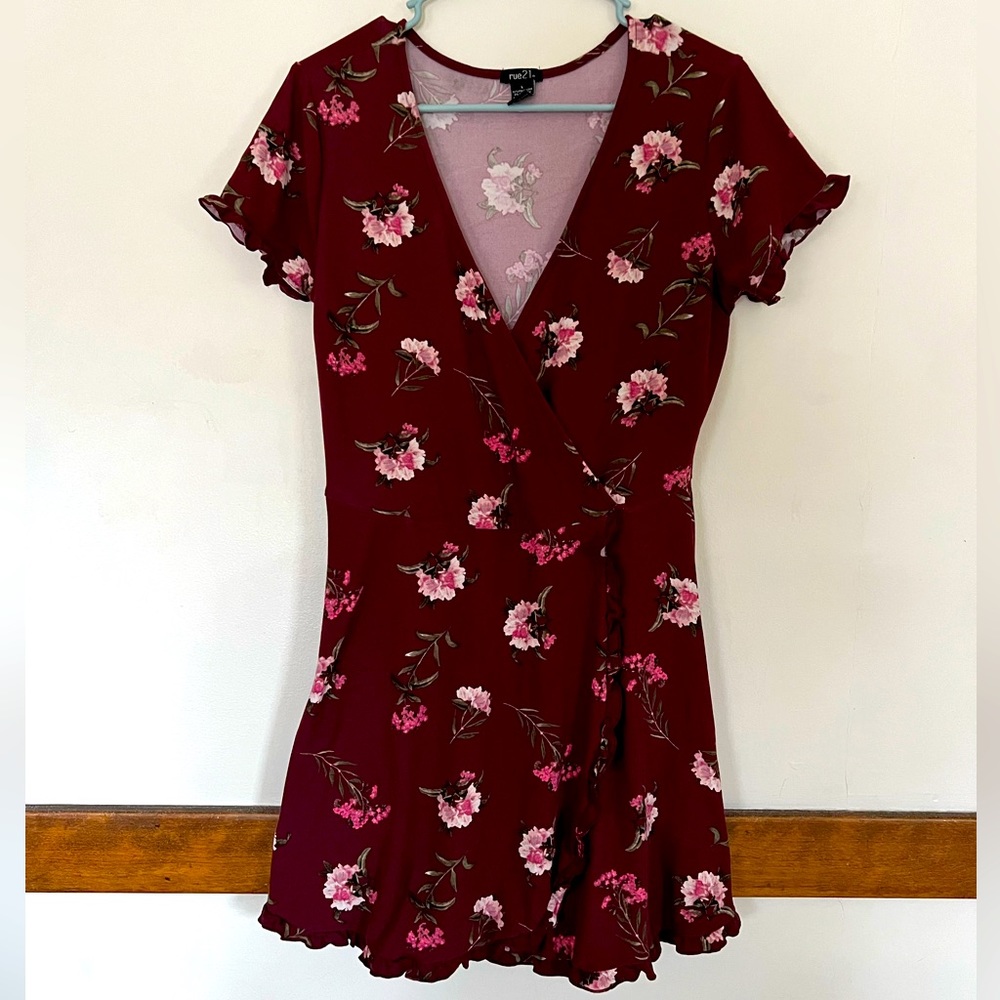 L maroon floral dress